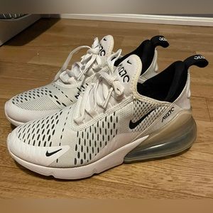 Nike air 270 in white